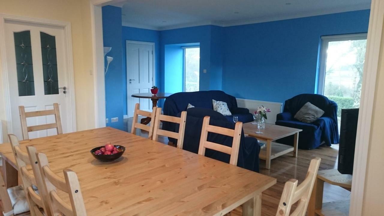 Mick'S Cottage Loughrea Extérieur photo